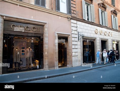 via dei condotti roma negozio gucci|gucci italy.